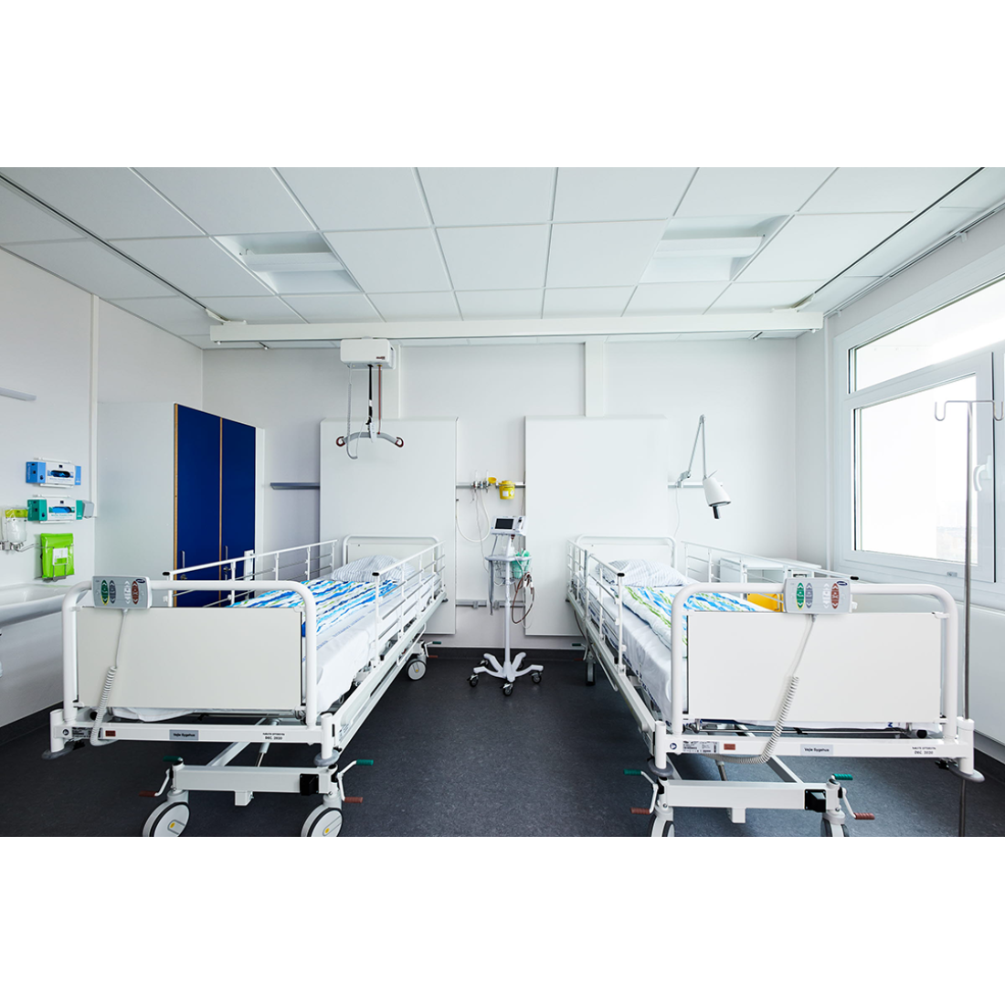 Molift Air X+Y Ceiling Track Hoist